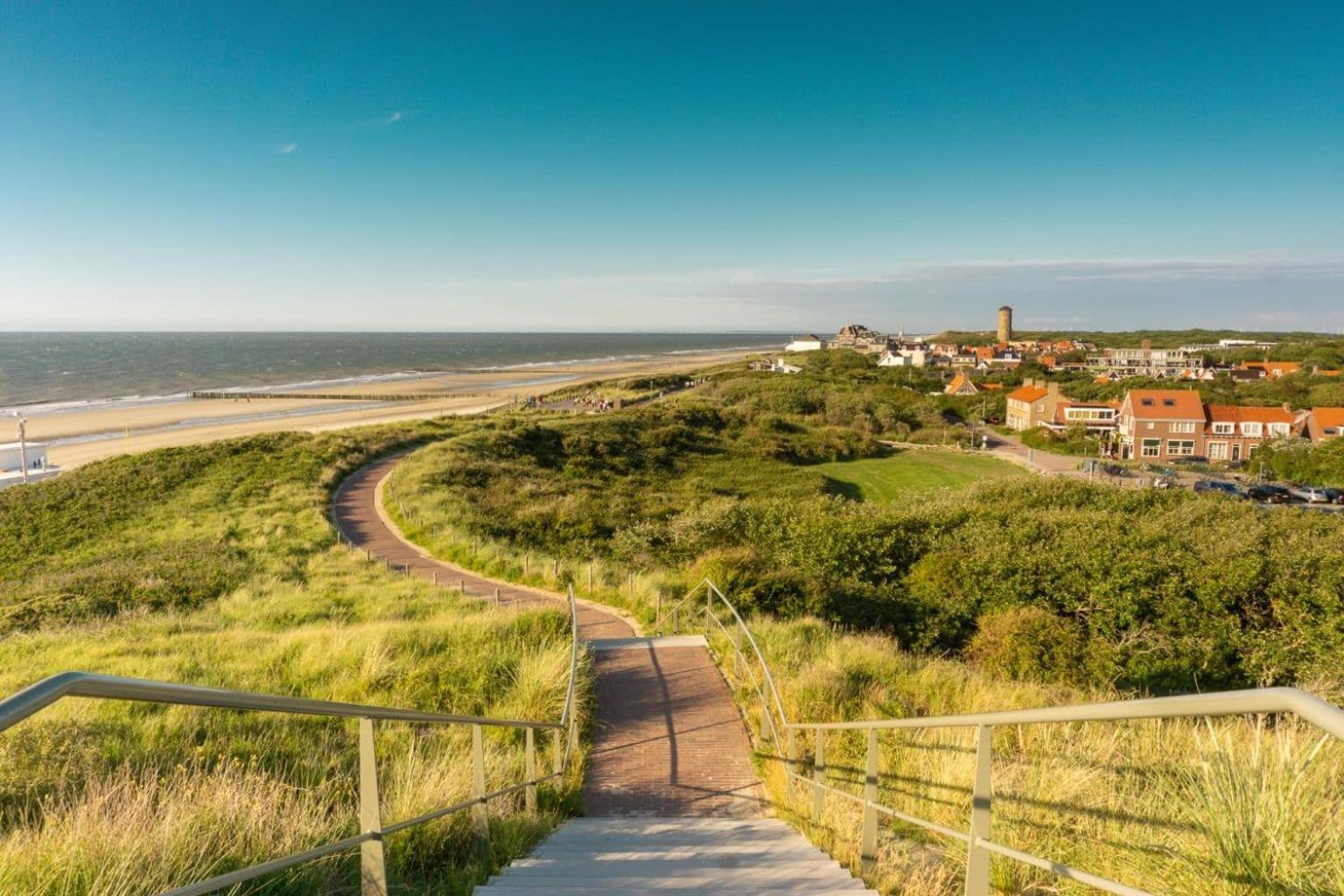 'Relax Lodge Sea' - Wellness Lodge In Zeeland - Private Sauna - Airco - Garden - Outdoor Swimming Pool - Free Wifi, Towels & Bed Linen Heinkenszand Екстер'єр фото