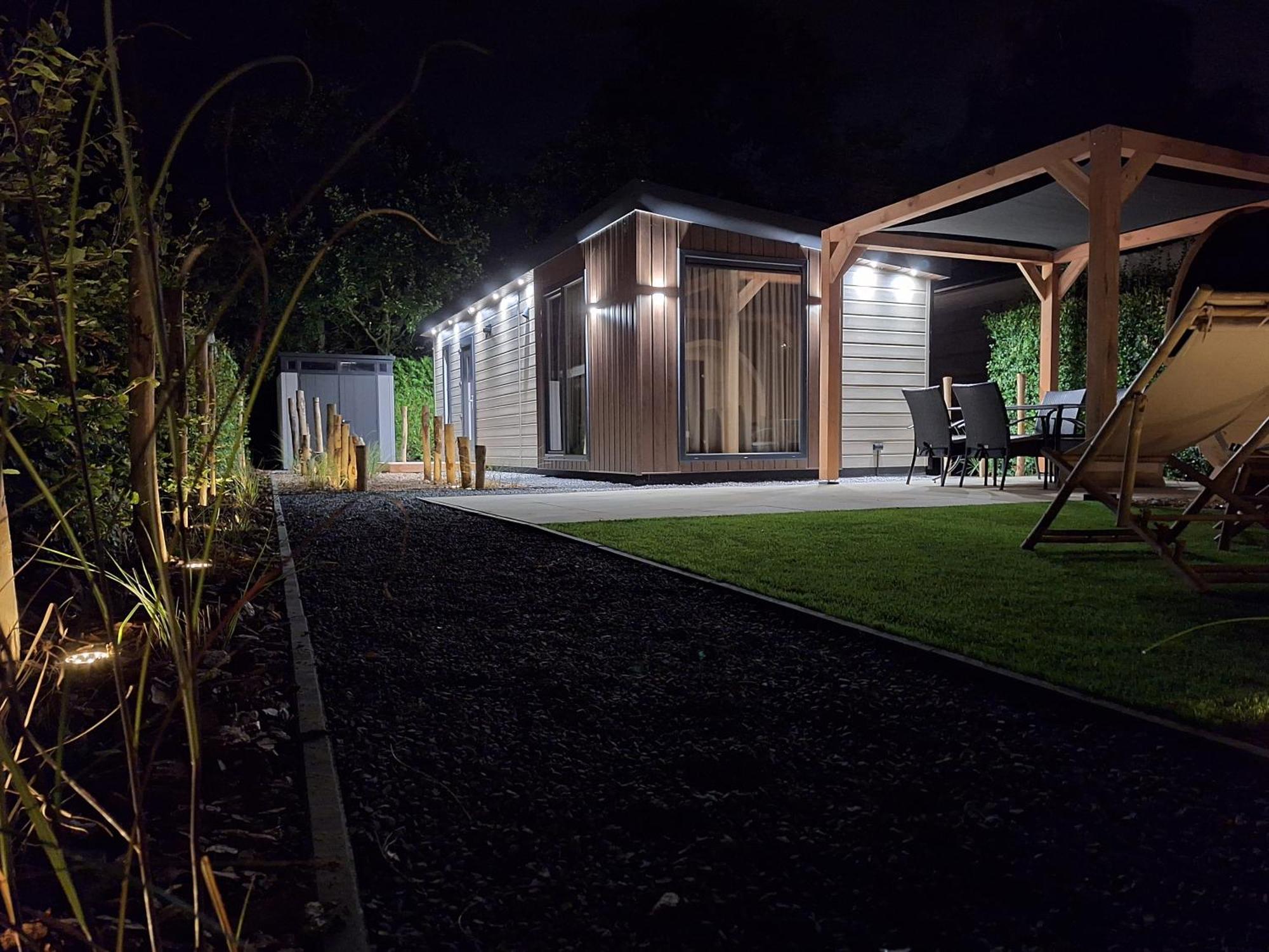 'Relax Lodge Sea' - Wellness Lodge In Zeeland - Private Sauna - Airco - Garden - Outdoor Swimming Pool - Free Wifi, Towels & Bed Linen Heinkenszand Екстер'єр фото